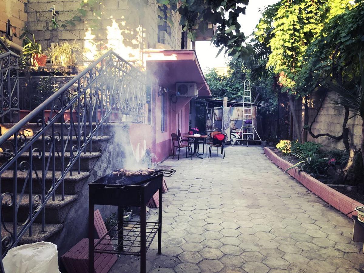 Guest House Saba Batumi Ngoại thất bức ảnh