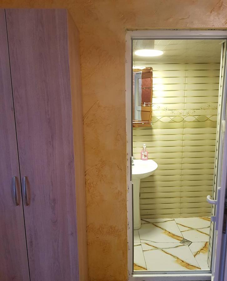 Guest House Saba Batumi Ngoại thất bức ảnh
